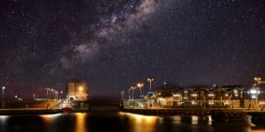 Stjernenat og mælkevejen over havnen #600-120x60